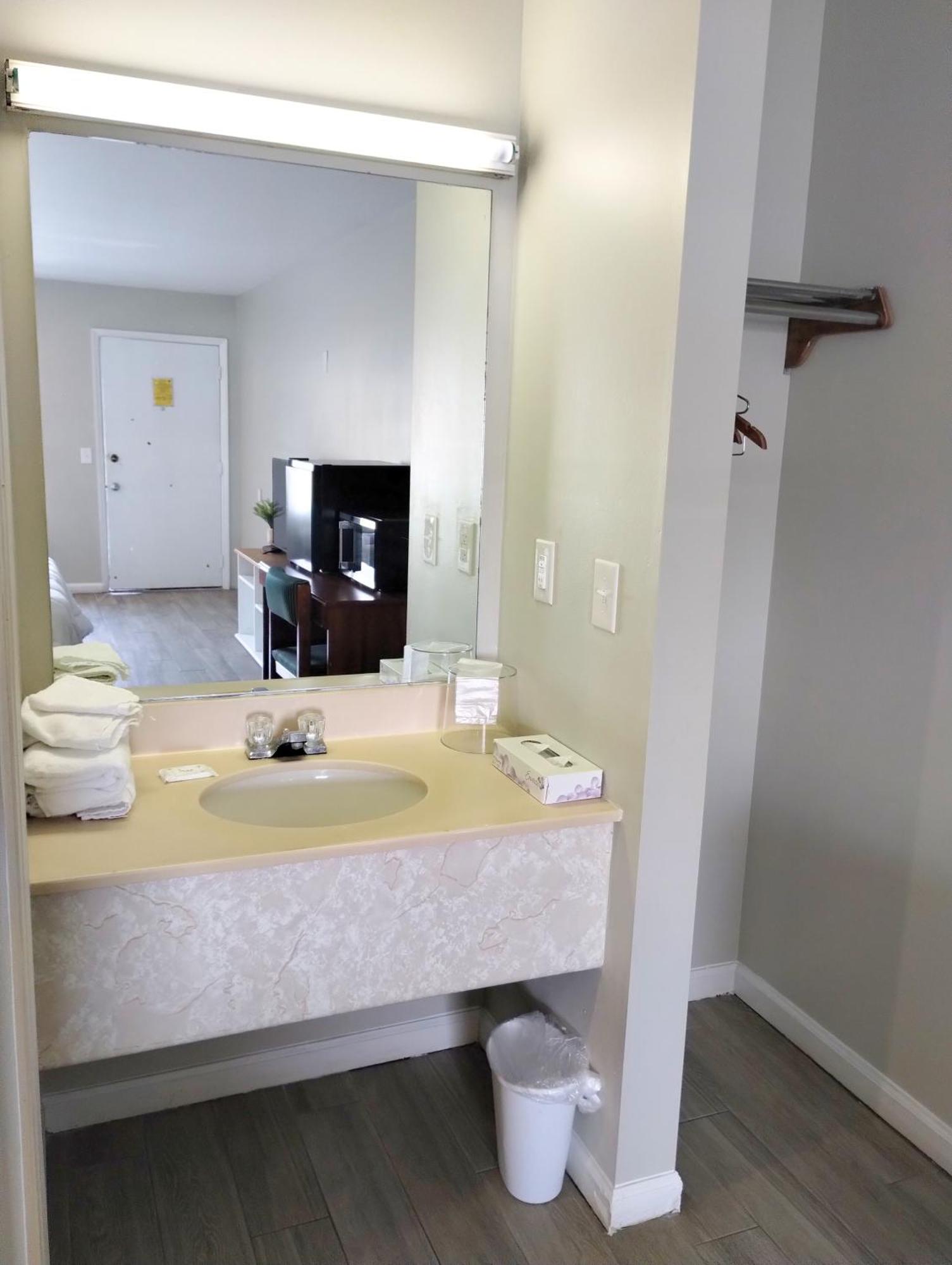 Gateway Inn Lake City Εξωτερικό φωτογραφία
